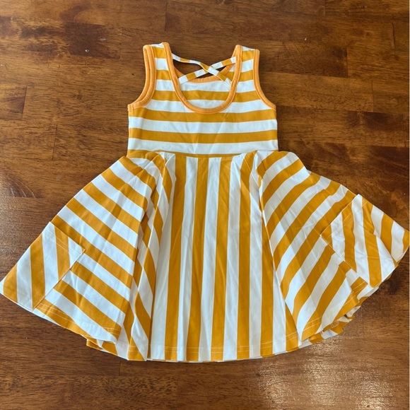 Sweethoney yellow gold orange striped fit and flare twirl dress size 18 months - Picture 3 of 3
